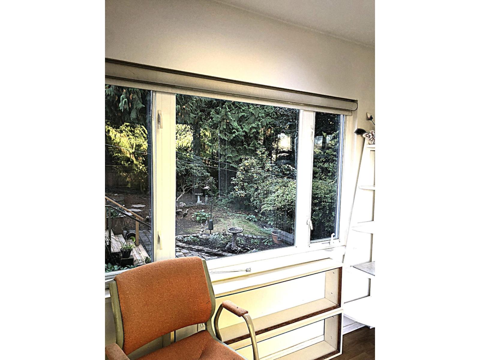 9437 DAWSON, Delta