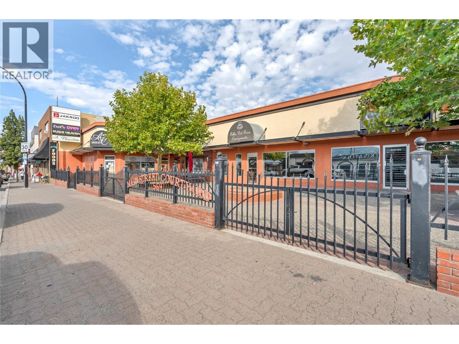 120 564 Main Street, Penticton