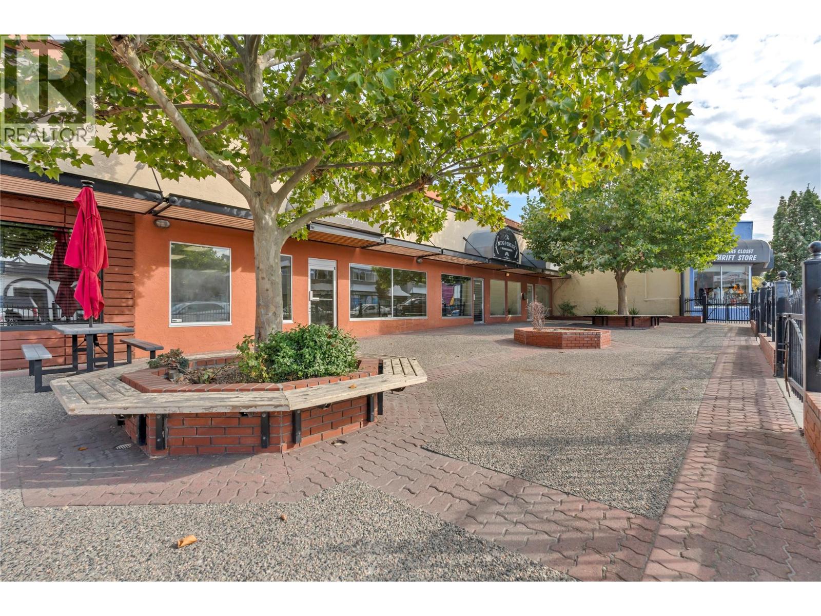 120 564 Main Street, Penticton
