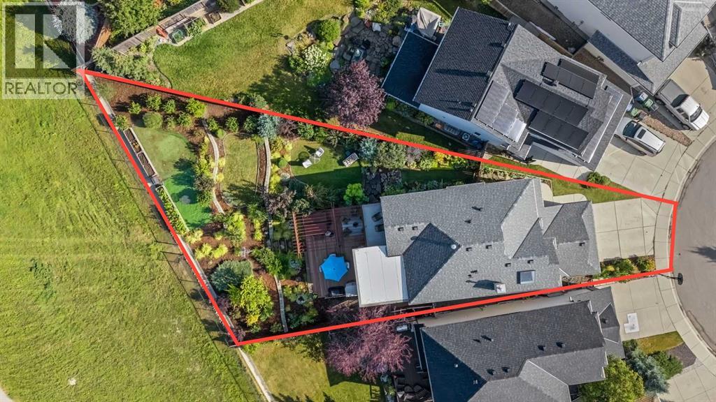 Single Family House for Sale in  Tuscany Ridge Crescent NW Tuscany Calgary 