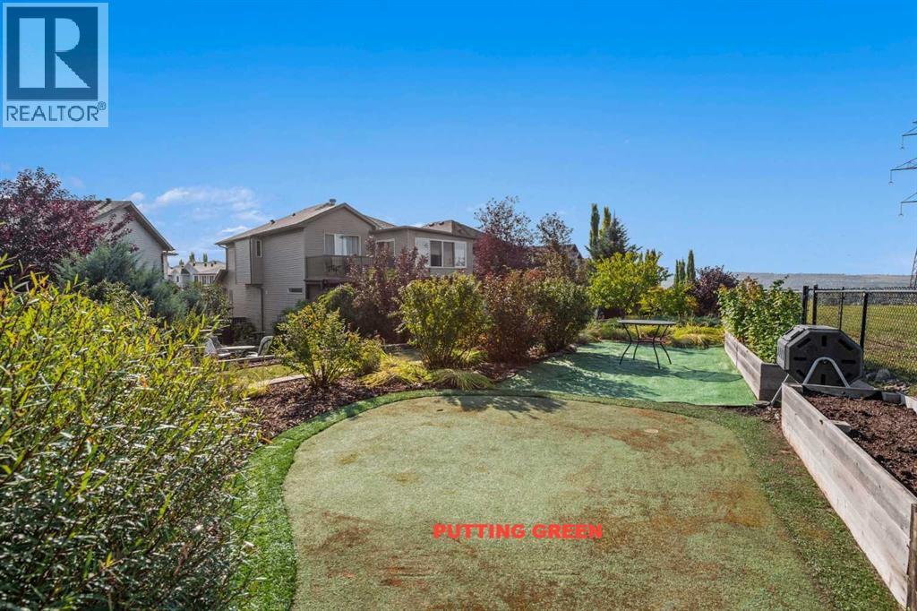 Single Family House for Sale in  Tuscany Ridge Crescent NW Tuscany Calgary 