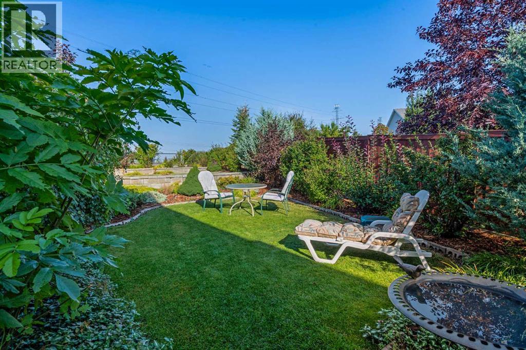 Single Family House for Sale in  Tuscany Ridge Crescent NW Tuscany Calgary 