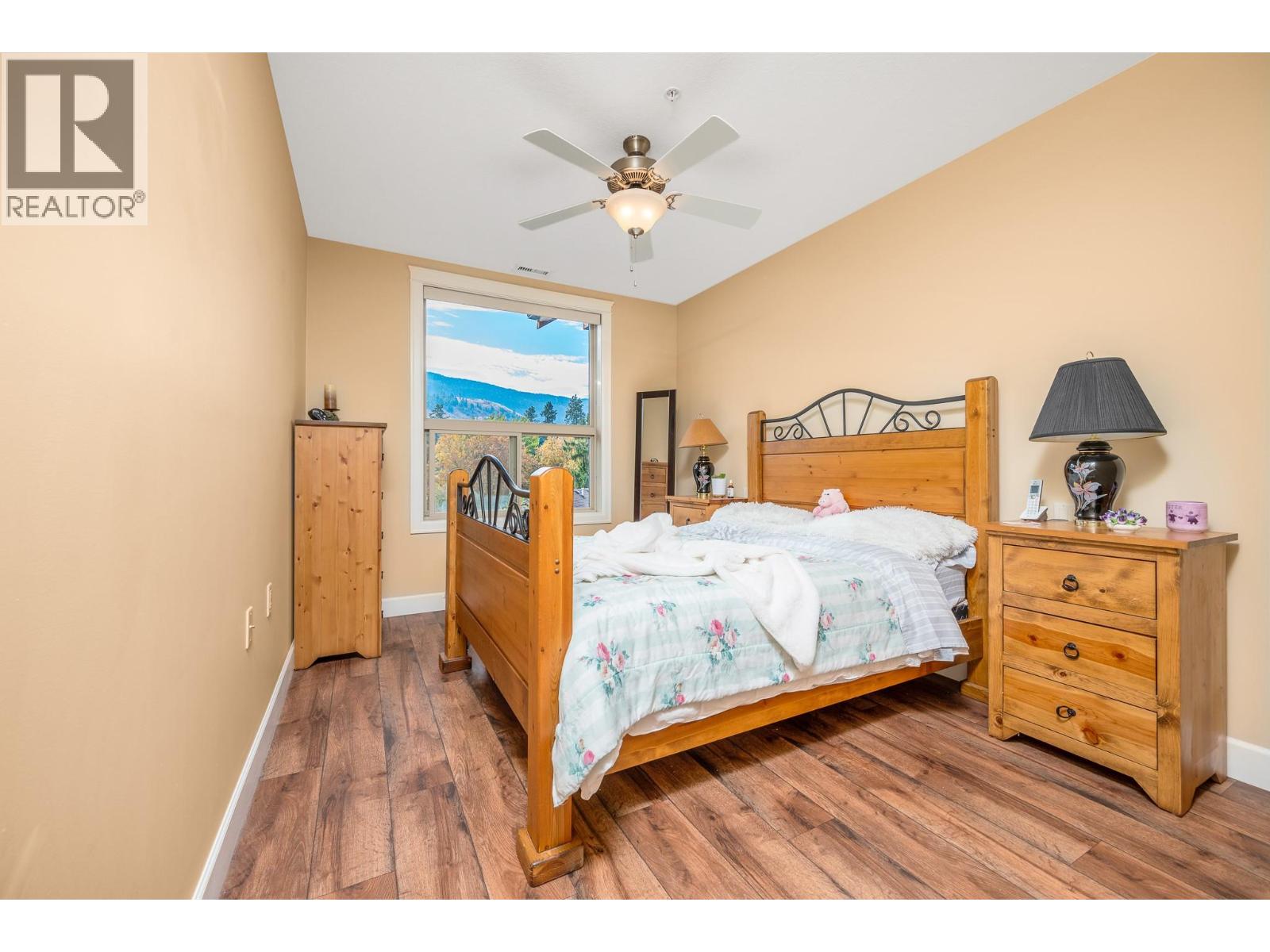 #212 9100 Mackie Drive - 16