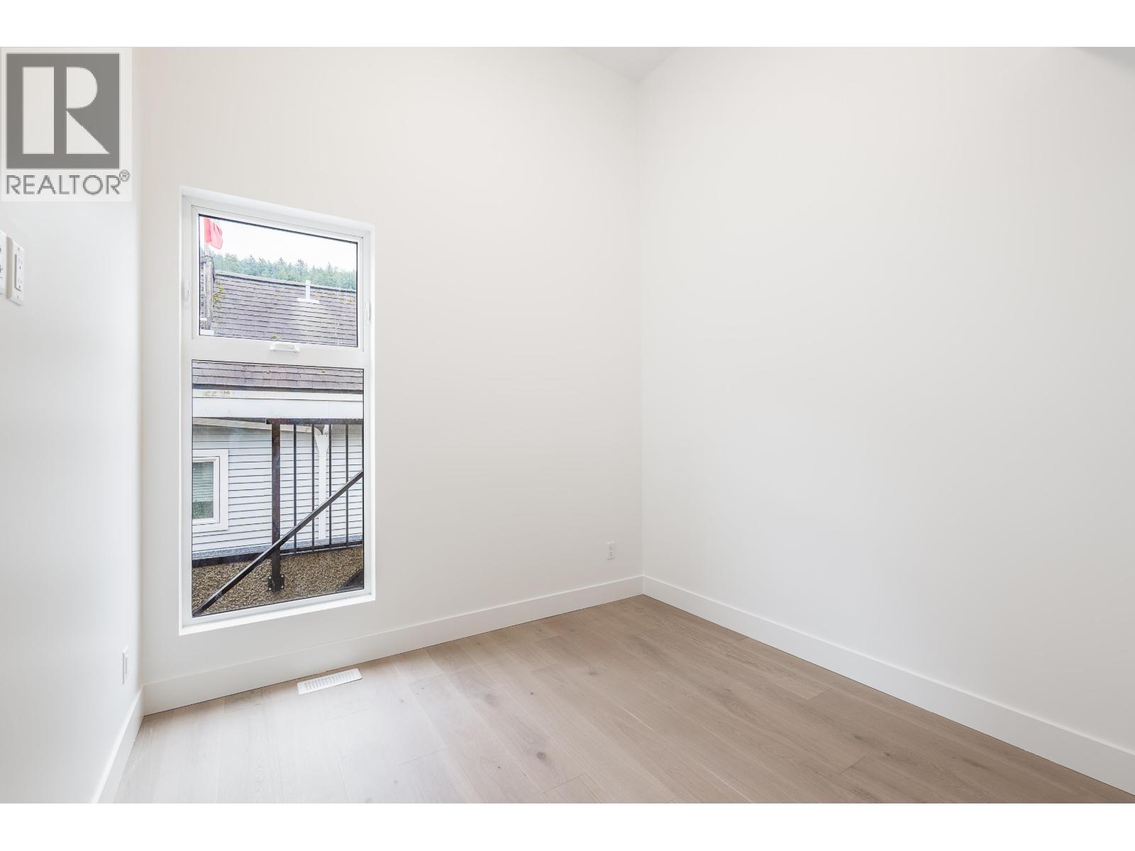 6458 BRUCE STREET, West Vancouver