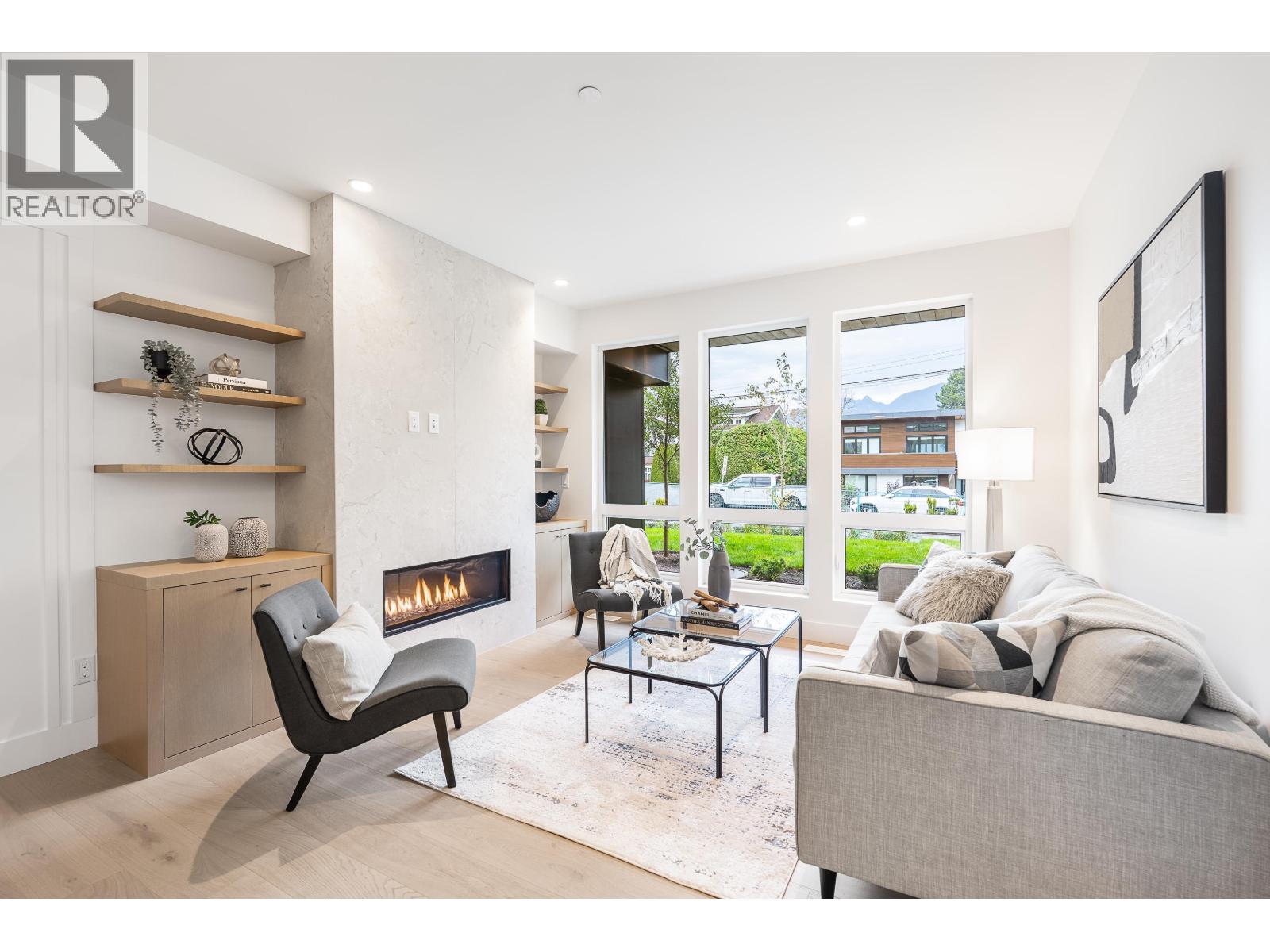 6458 BRUCE STREET, West Vancouver