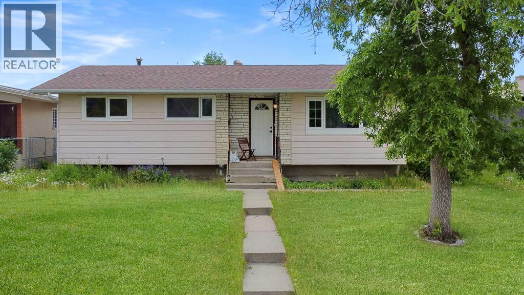 Single Family House Bungalow for Sale in   Street SE Forest Lawn Calgary 