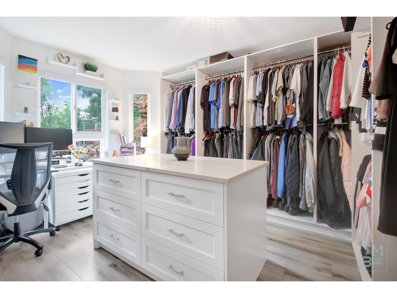 213 19721 64 AVENUE, Langley