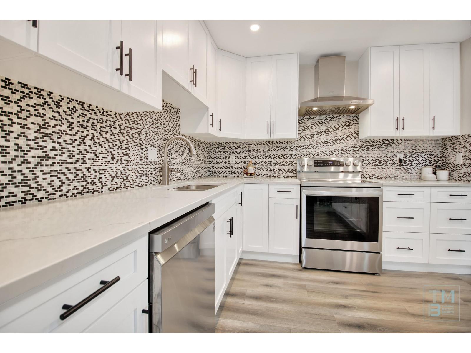 213 19721 64 AVENUE, Langley