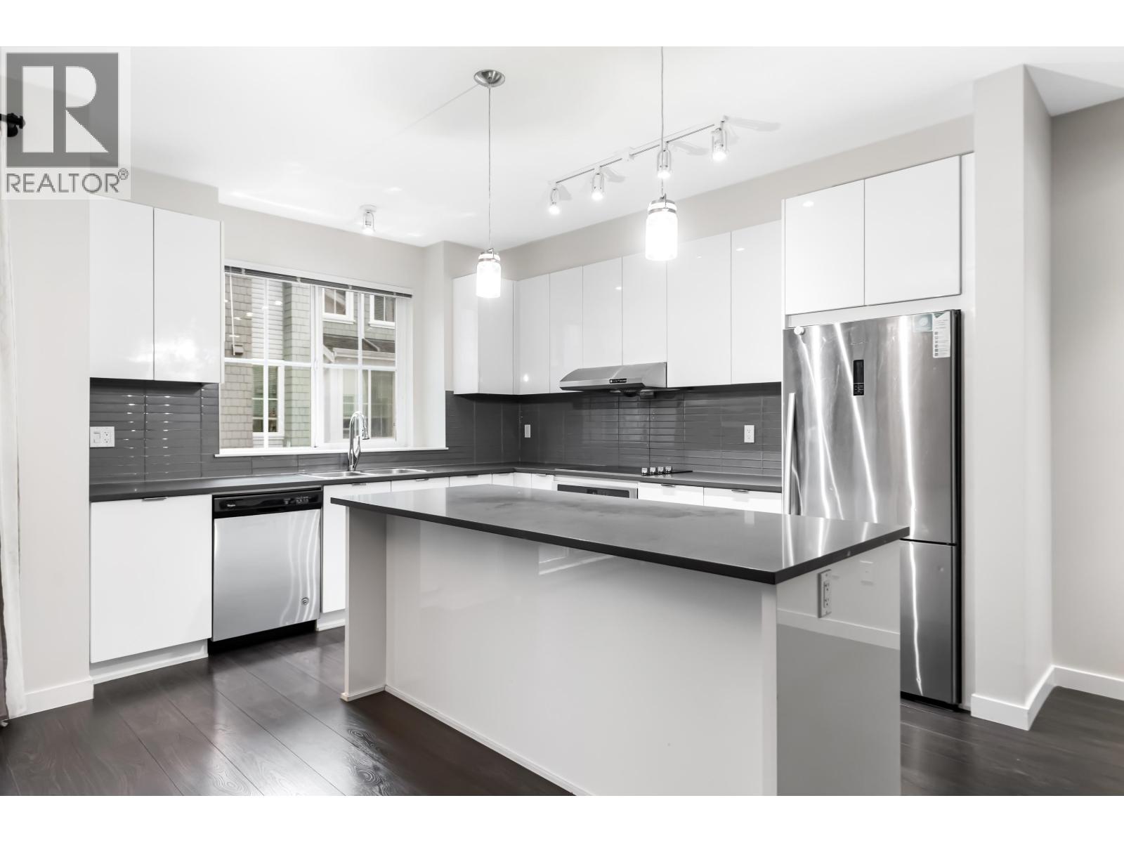 #71-5550 ADMIRAL Way, Ladner