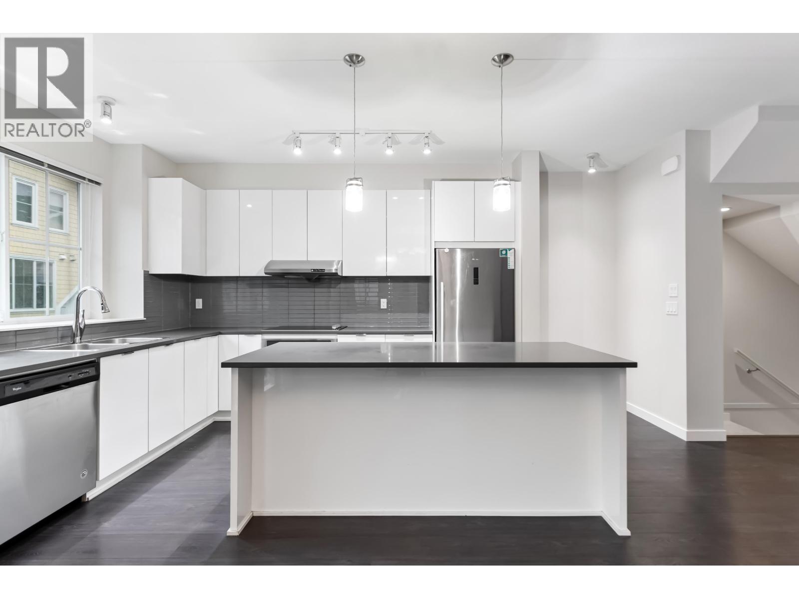 #71-5550 ADMIRAL Way, Ladner