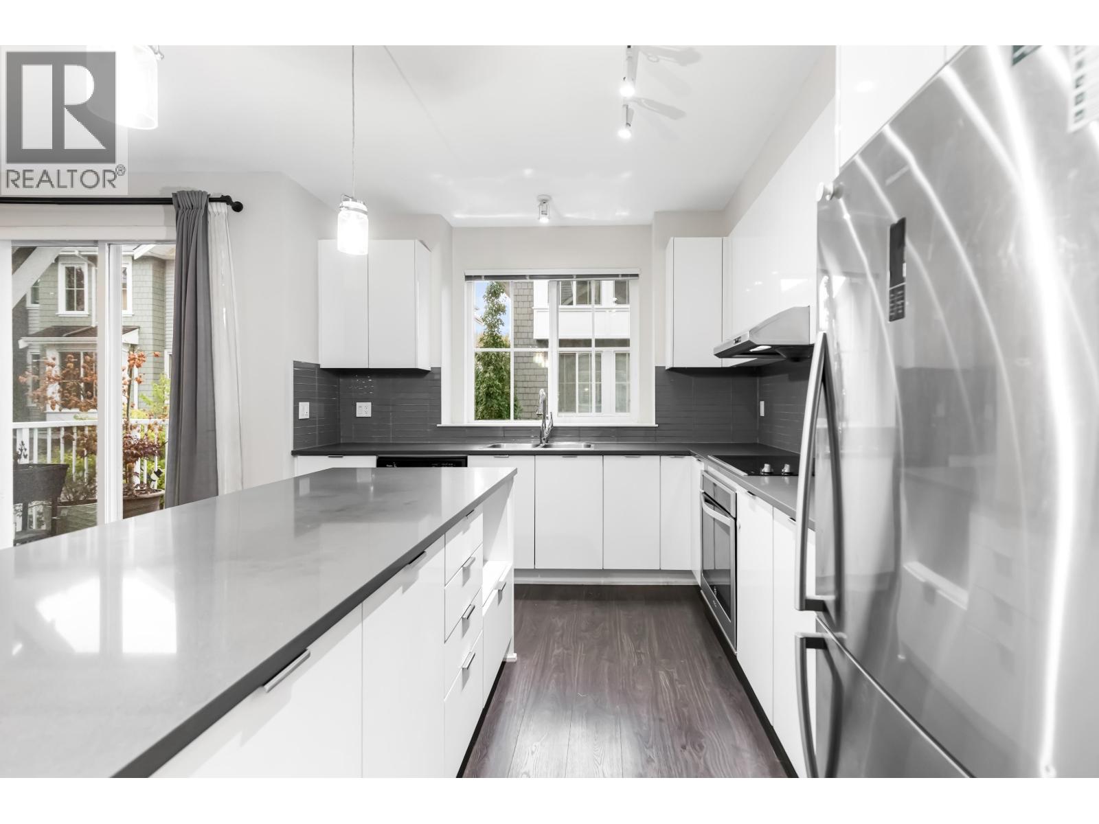 #71-5550 ADMIRAL Way, Ladner