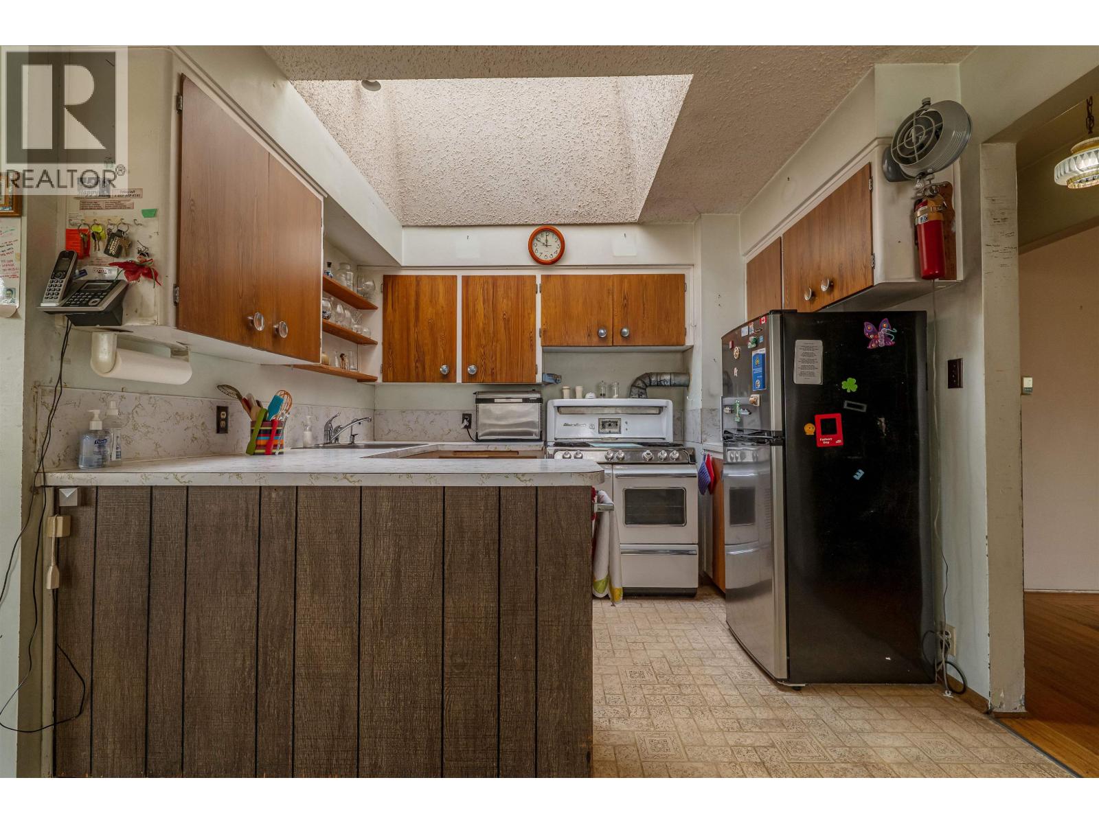 4638 ROYAL OAK AVENUE, Burnaby