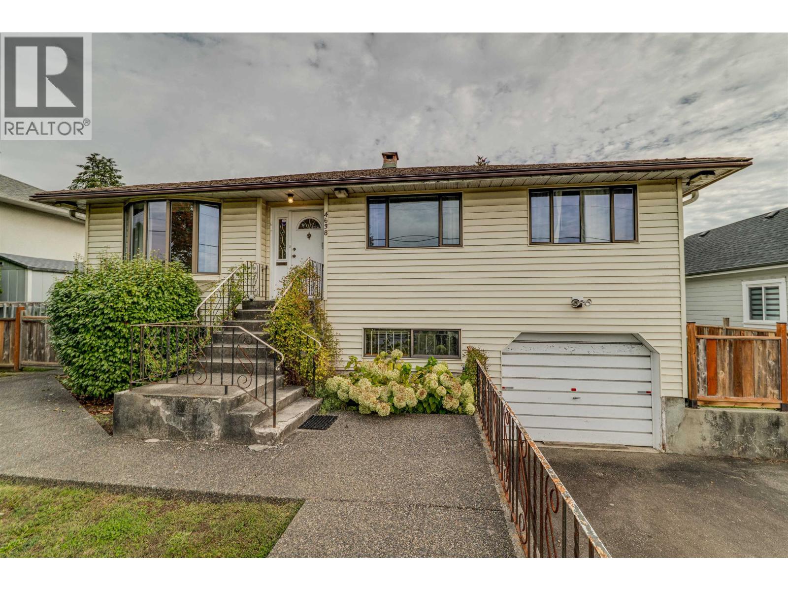 4638 ROYAL OAK AVENUE, Burnaby