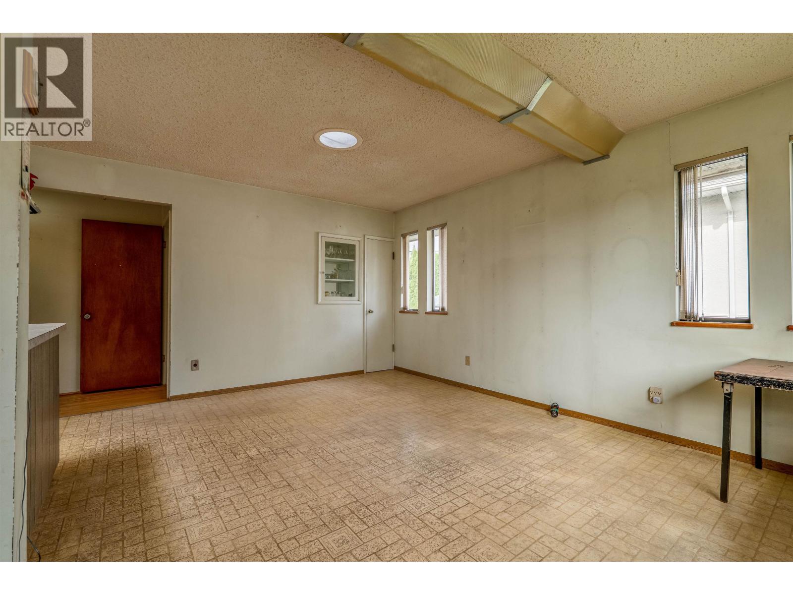 4638 ROYAL OAK AVENUE, Burnaby