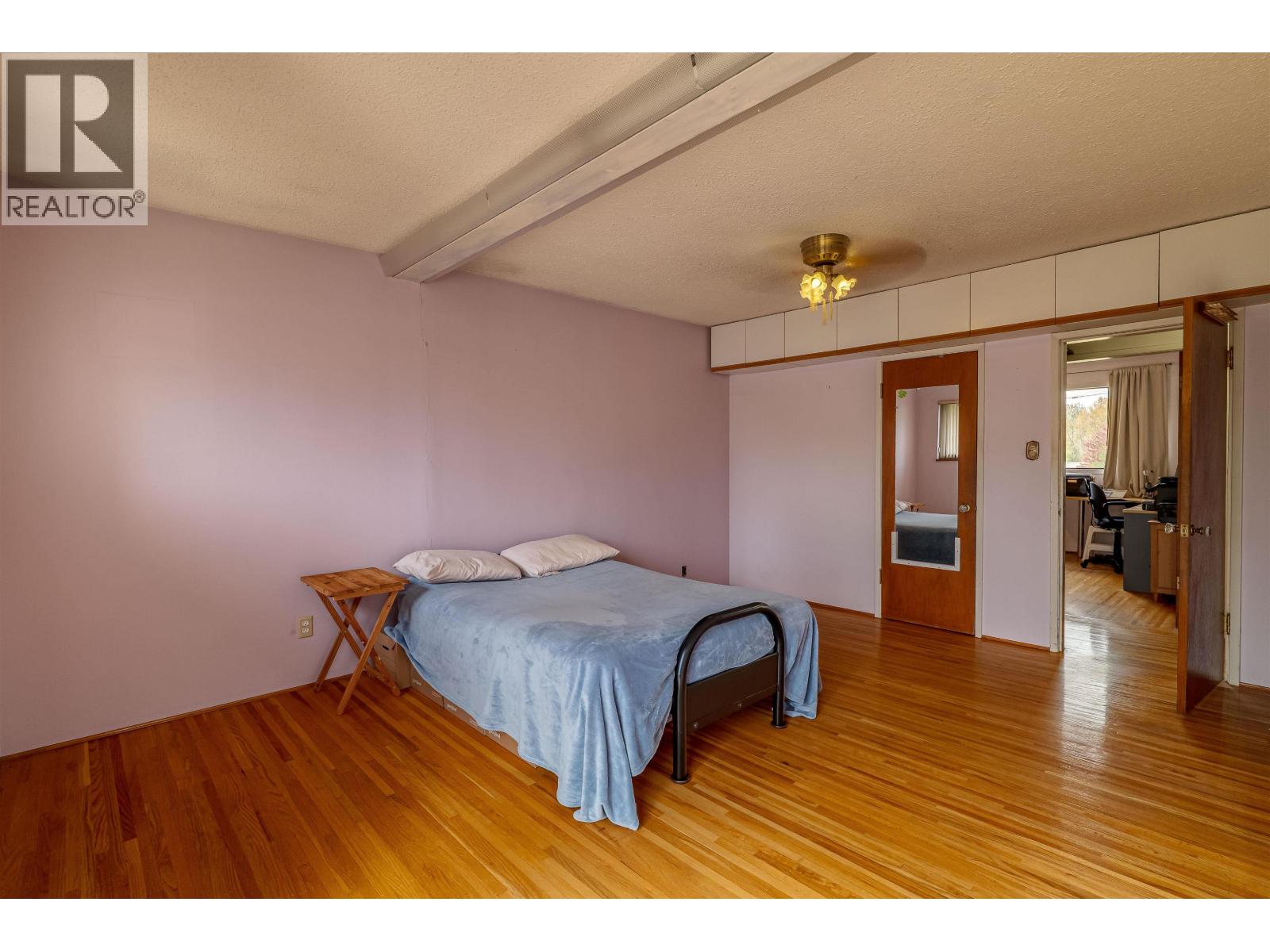 4638 ROYAL OAK AVENUE, Burnaby