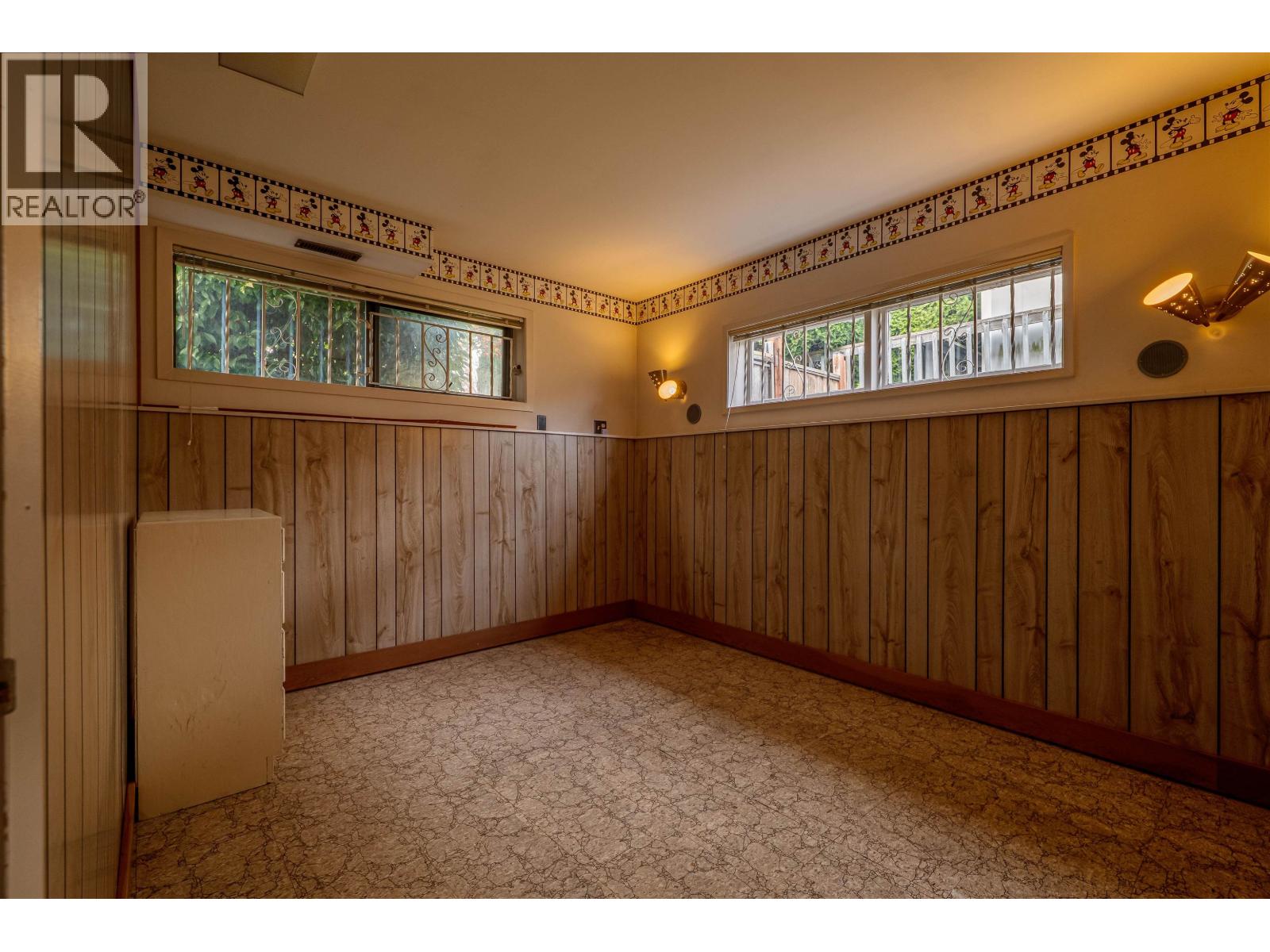 4638 ROYAL OAK AVENUE, Burnaby