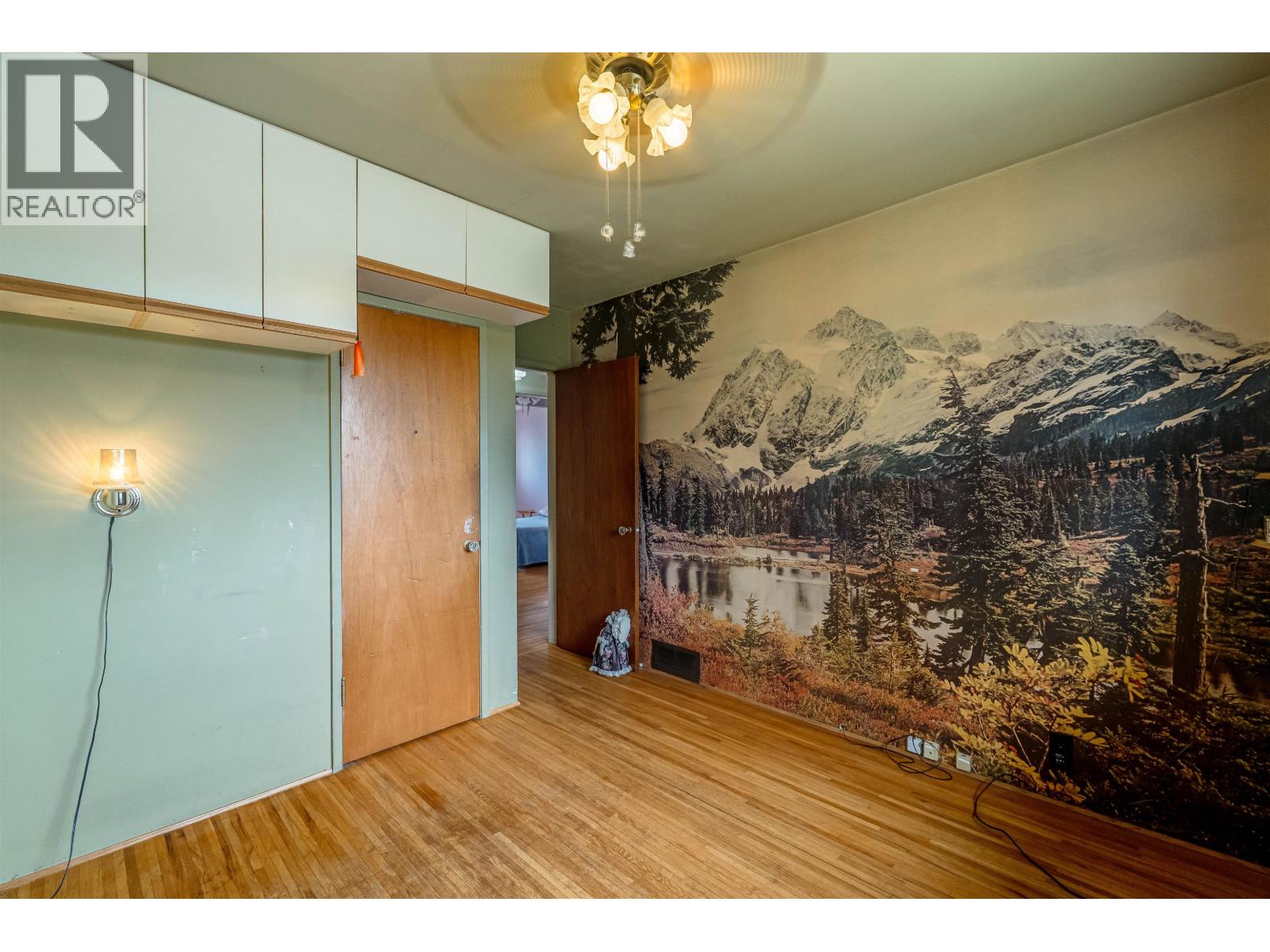 4638 ROYAL OAK AVENUE, Burnaby