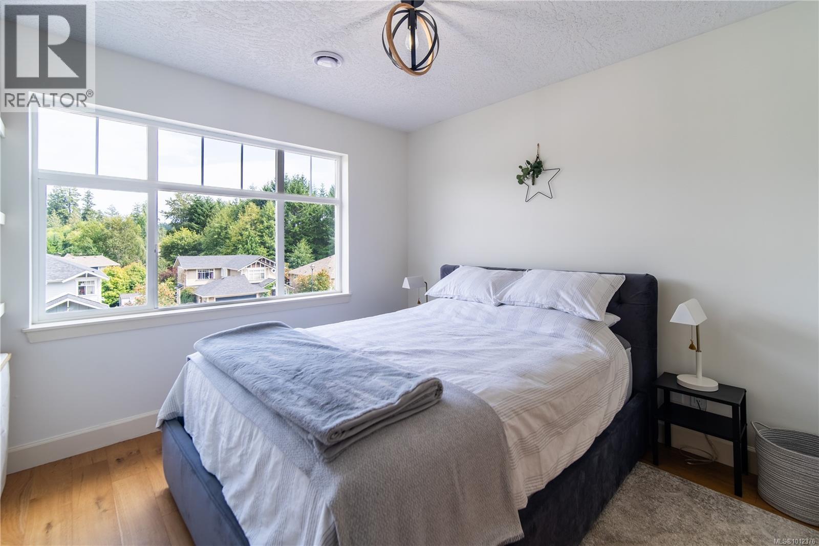  2372 DeMamiel Drive, Sooke