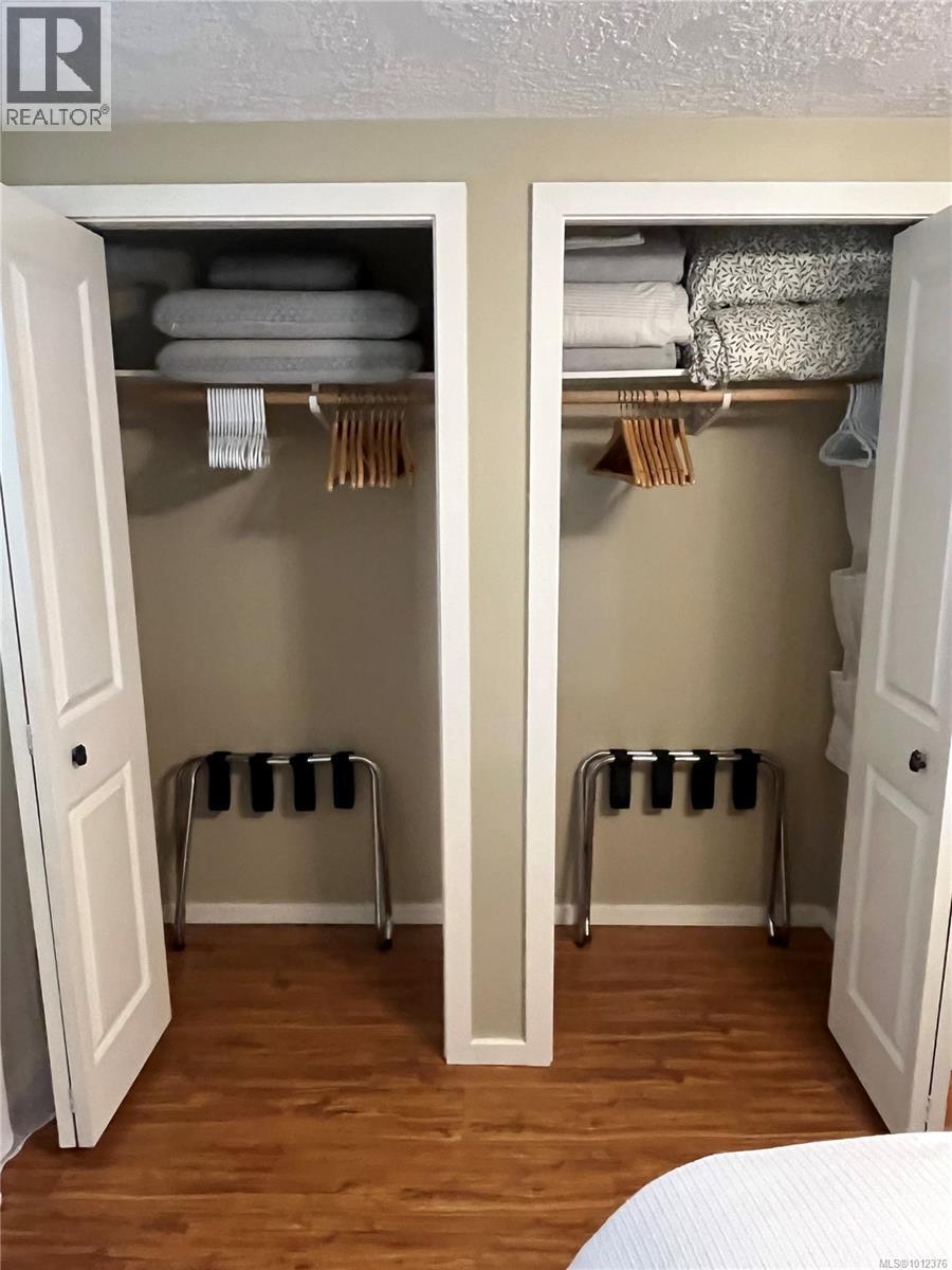  2372 DeMamiel Drive, Sooke