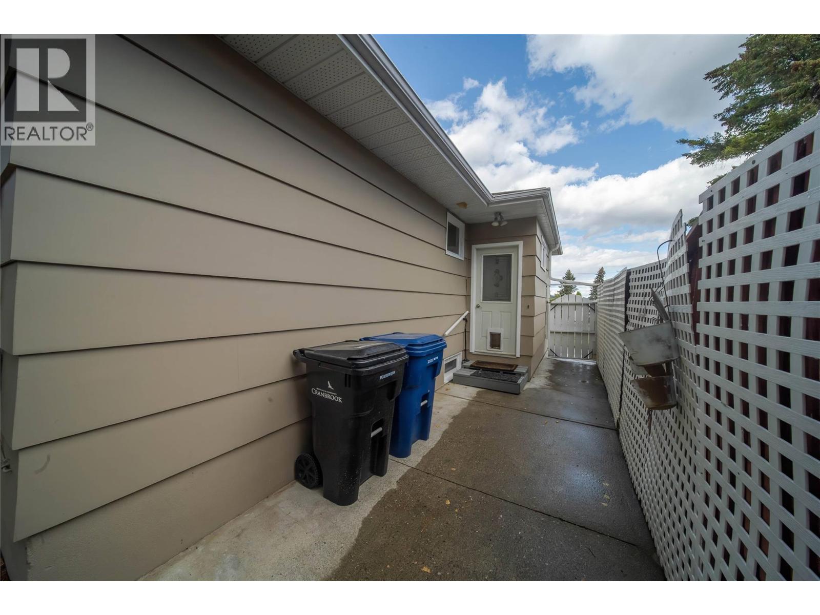 317 9th Street S, Cranbrook