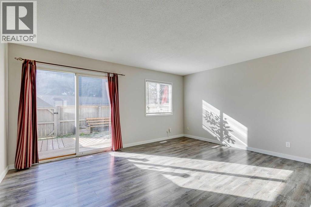 Single Family House for Sale in    Avenue SE Acadia Calgary 