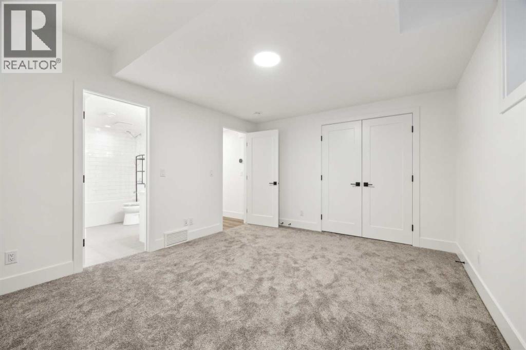 Single Family House for Sale in  Timberline Point SW Springbank Hill Calgary 