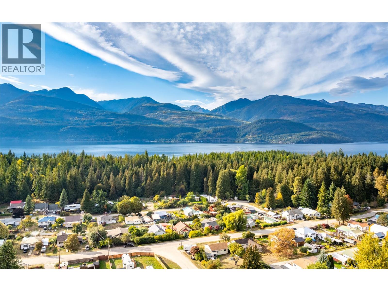 1529 RUSSEL AVENUE - 31