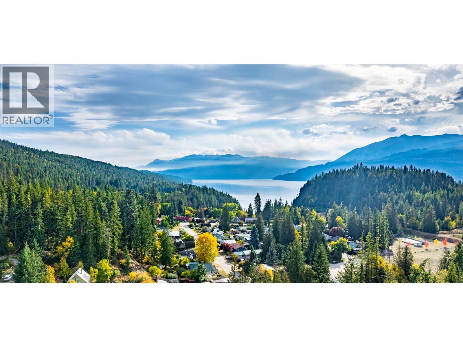 1529 RUSSEL AVENUE - 32