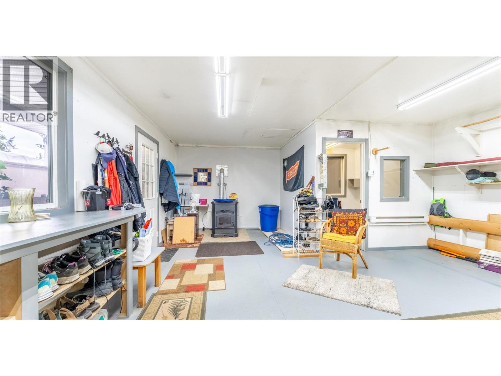 1529 RUSSEL AVENUE - 74