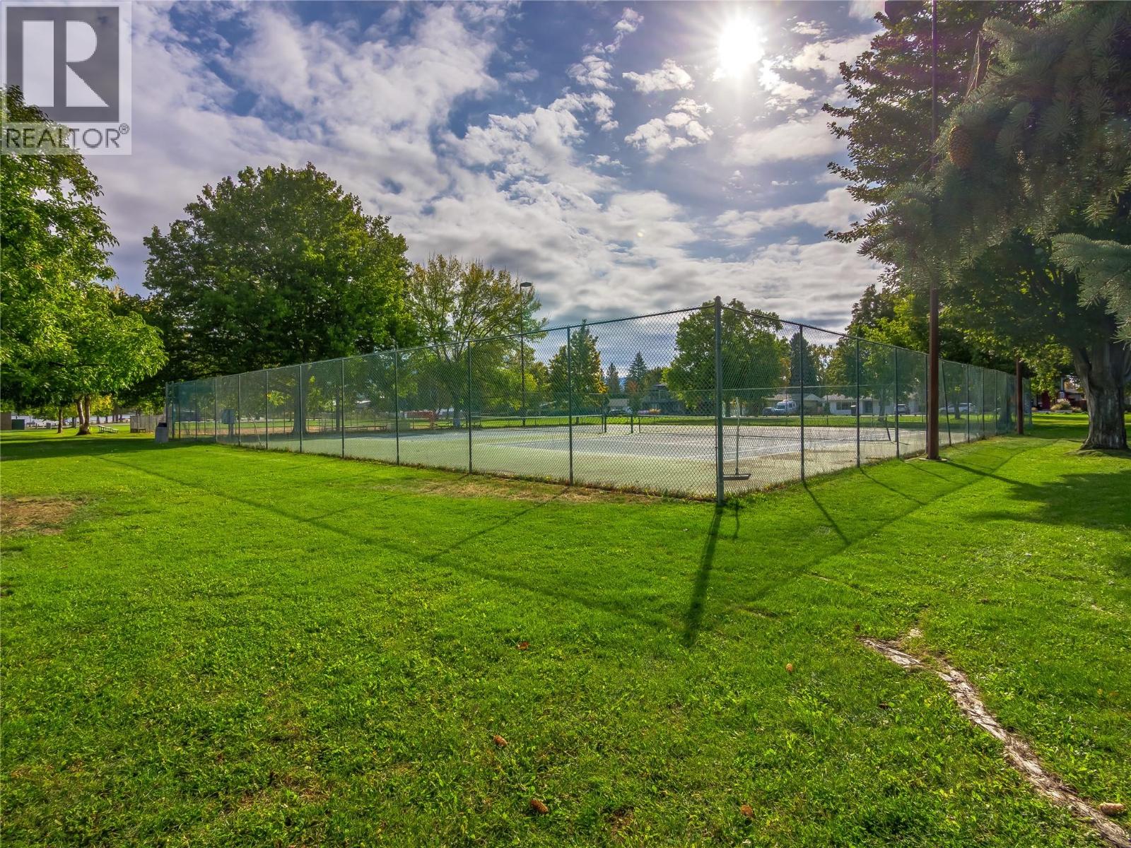 6609 Nixon Road Unit# 102, Summerland