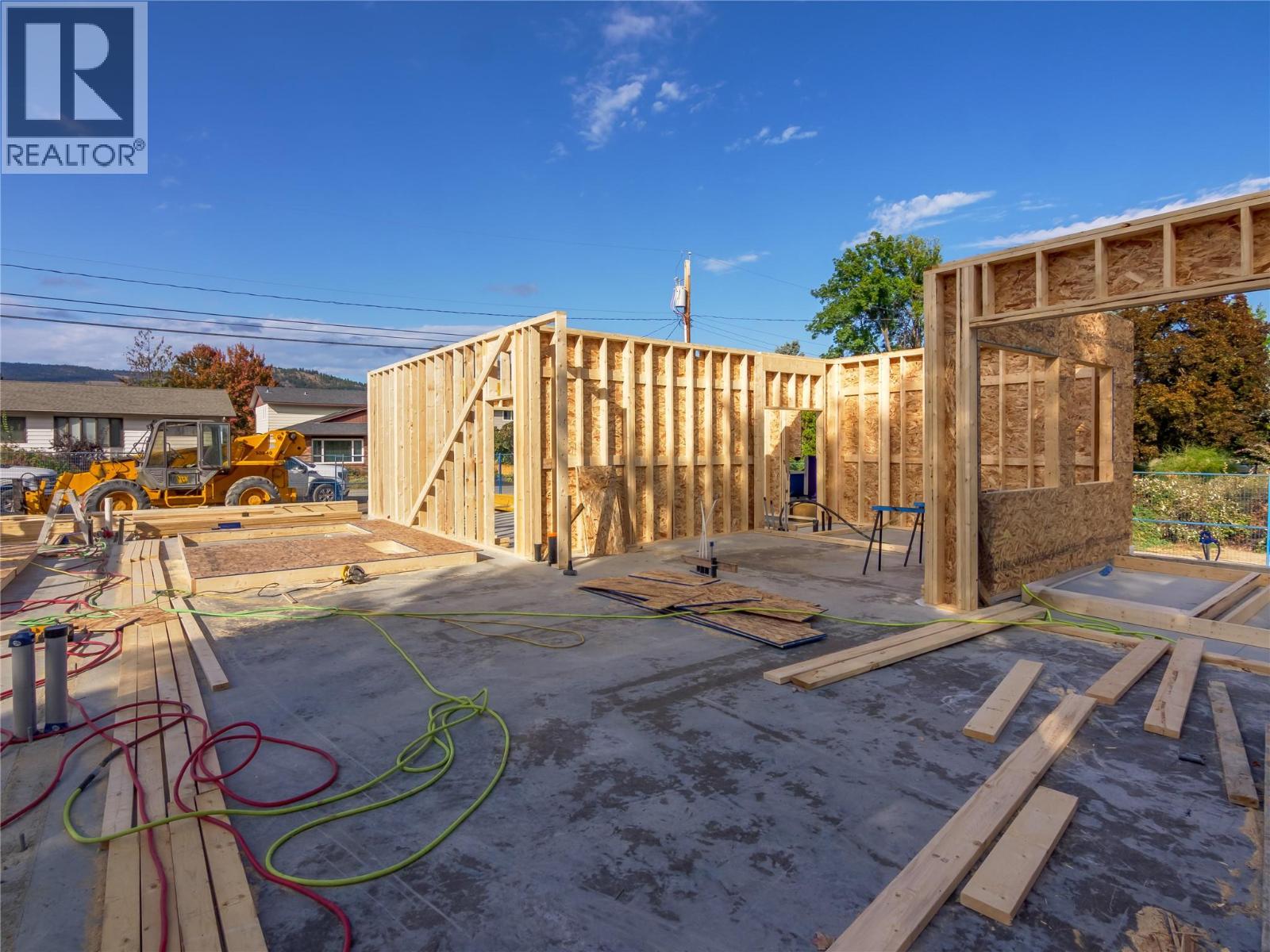 6609 Nixon Road Unit# 102, Summerland