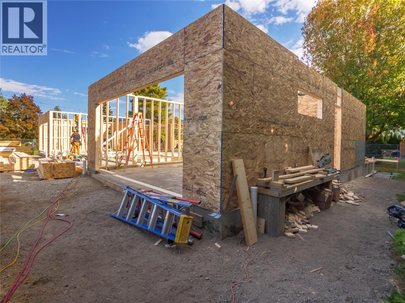 6609 Nixon Road Unit# 102, Summerland