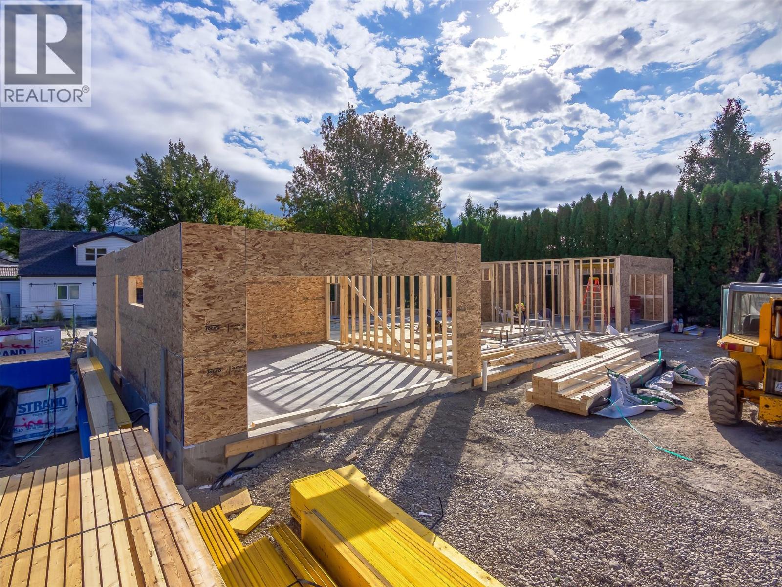 6609 Nixon Road Unit# 102, Summerland