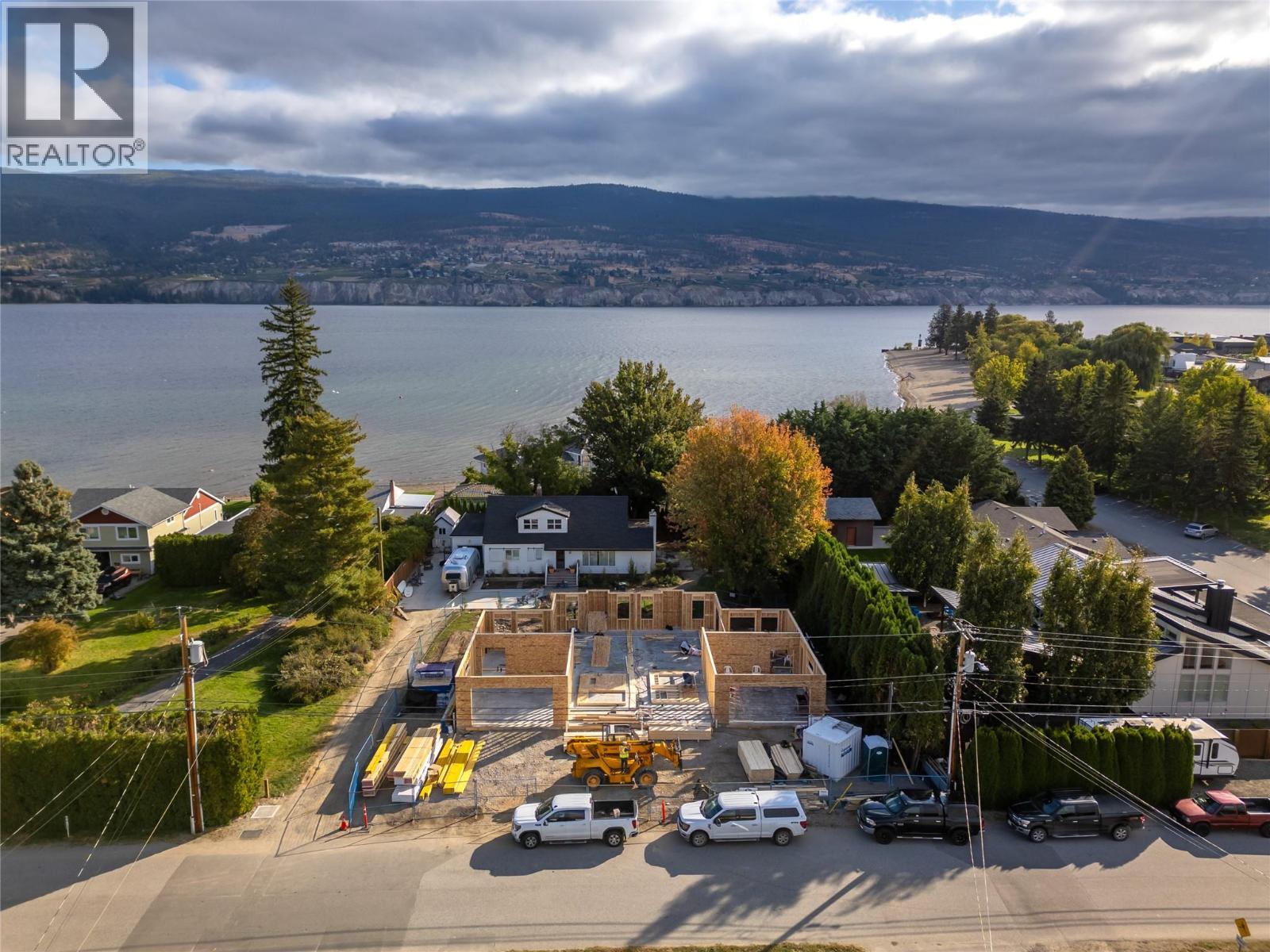 6609 Nixon Road Unit# 102, Summerland