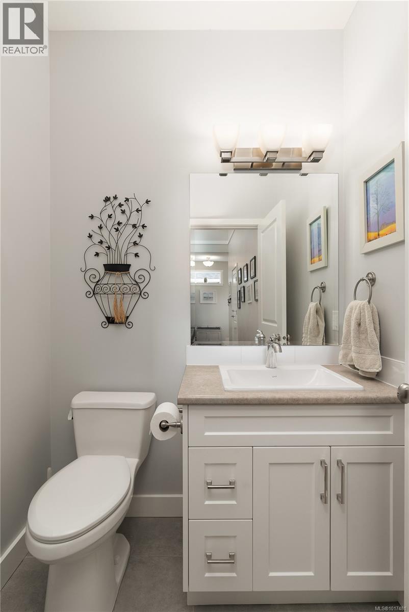 256 6995 Nordin Road, Sooke