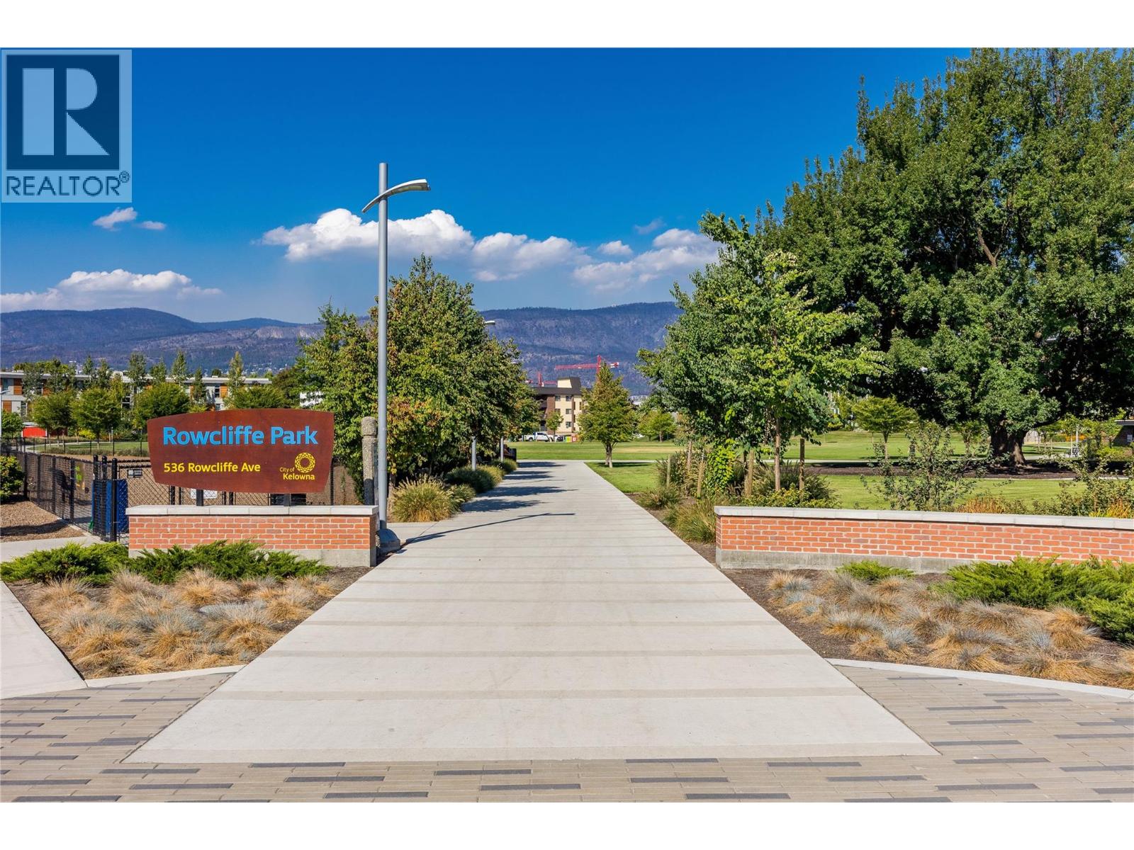204 555 Rowcliffe Avenue, Kelowna