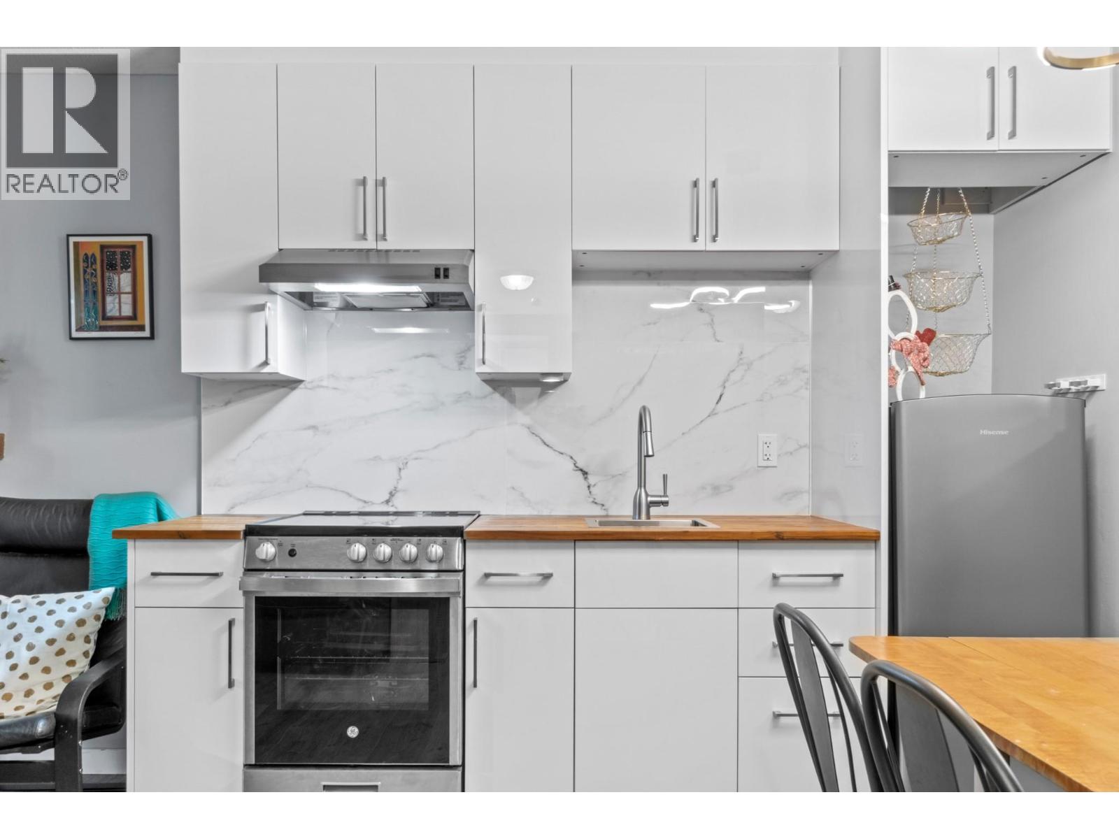 201 20 Kettle View Road, Big White