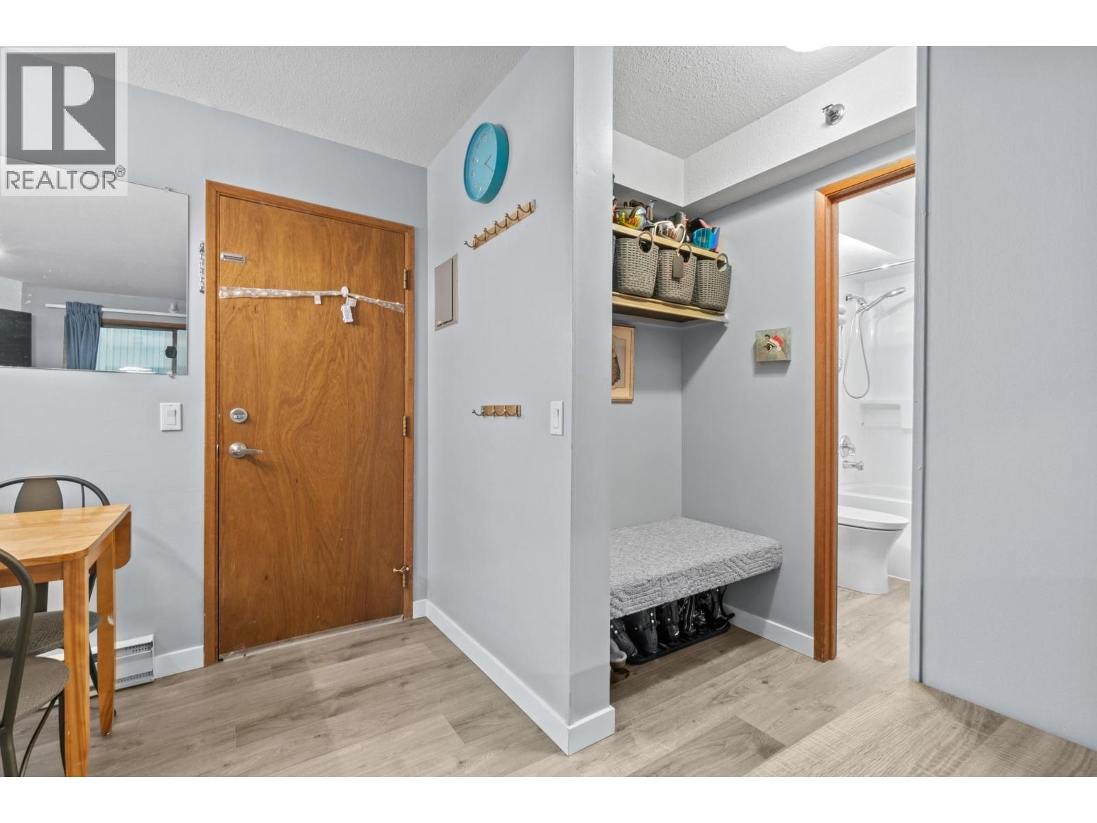 201 20 Kettle View Road, Big White