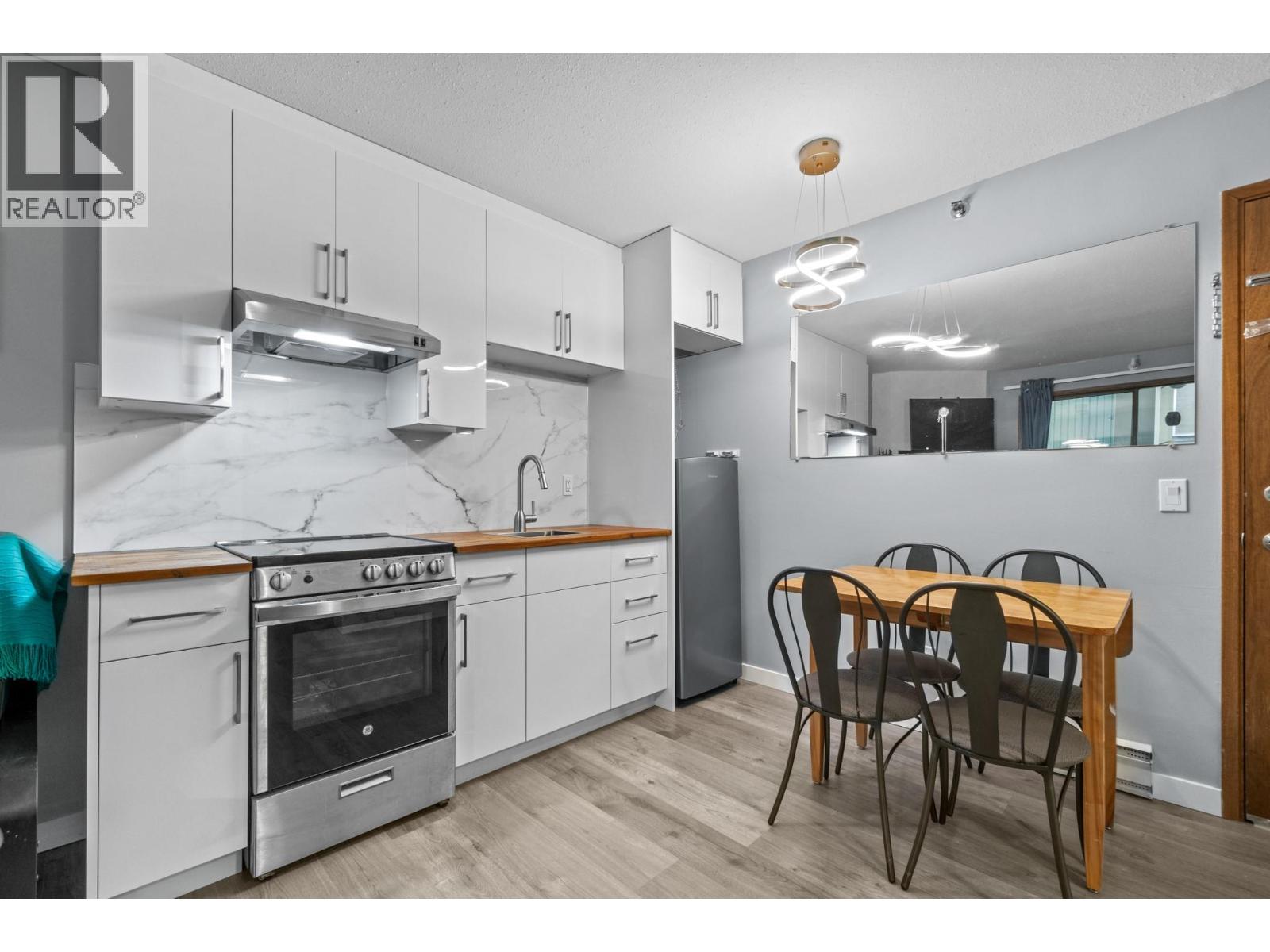 201 20 Kettle View Road, Big White