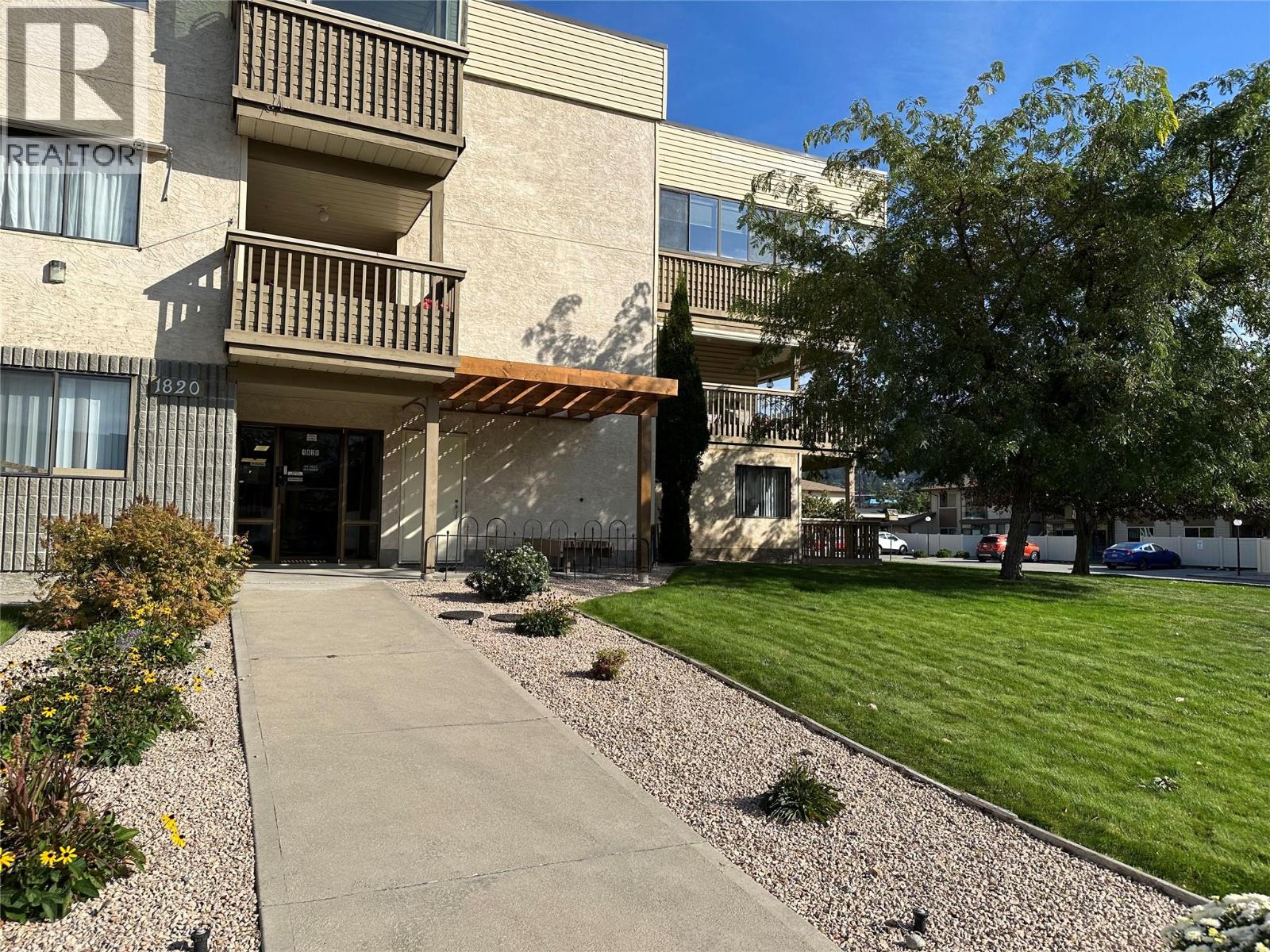 207 1820 ATKINSON Street, Penticton