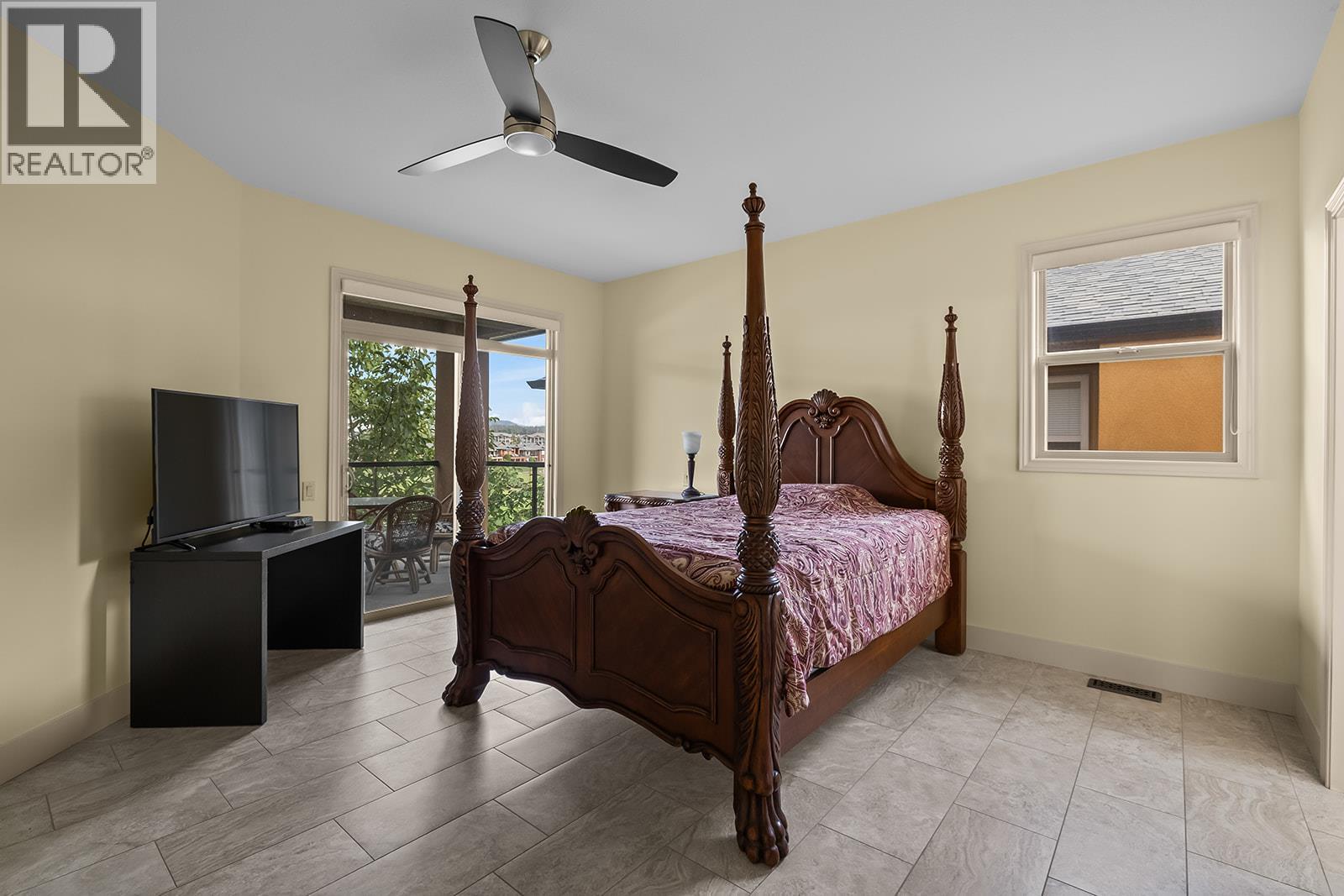  2308 Pine Vista Place, West Kelowna