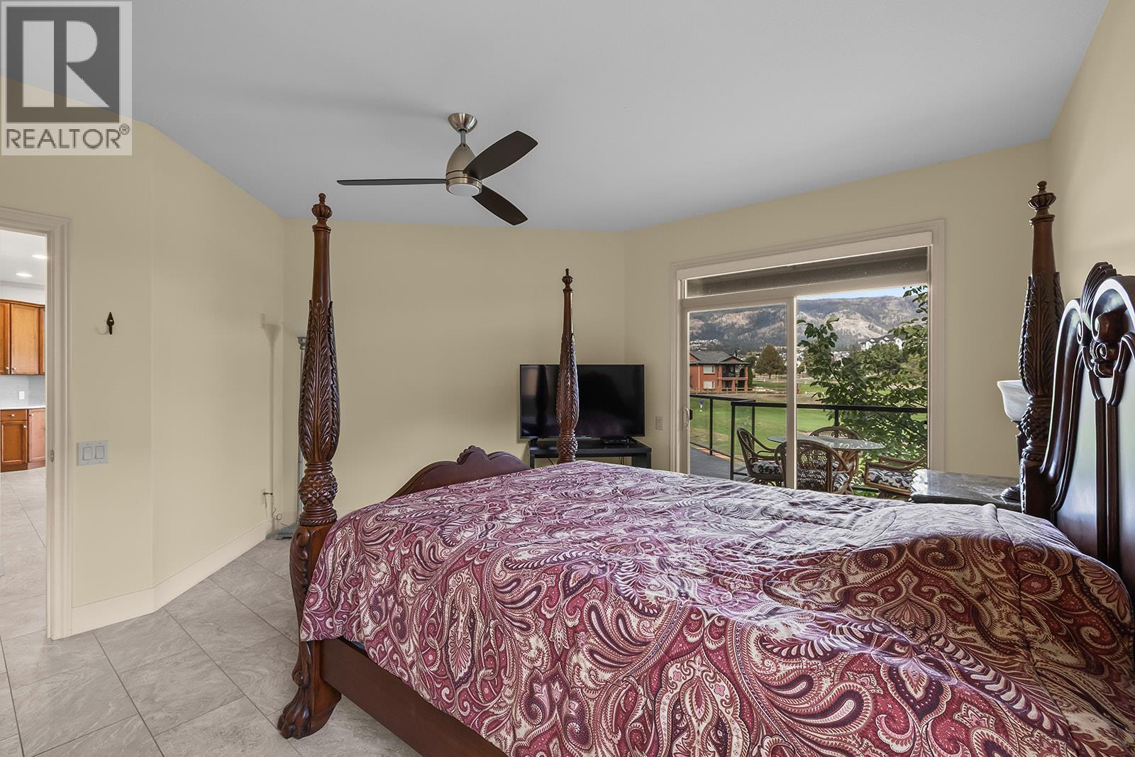  2308 Pine Vista Place, West Kelowna