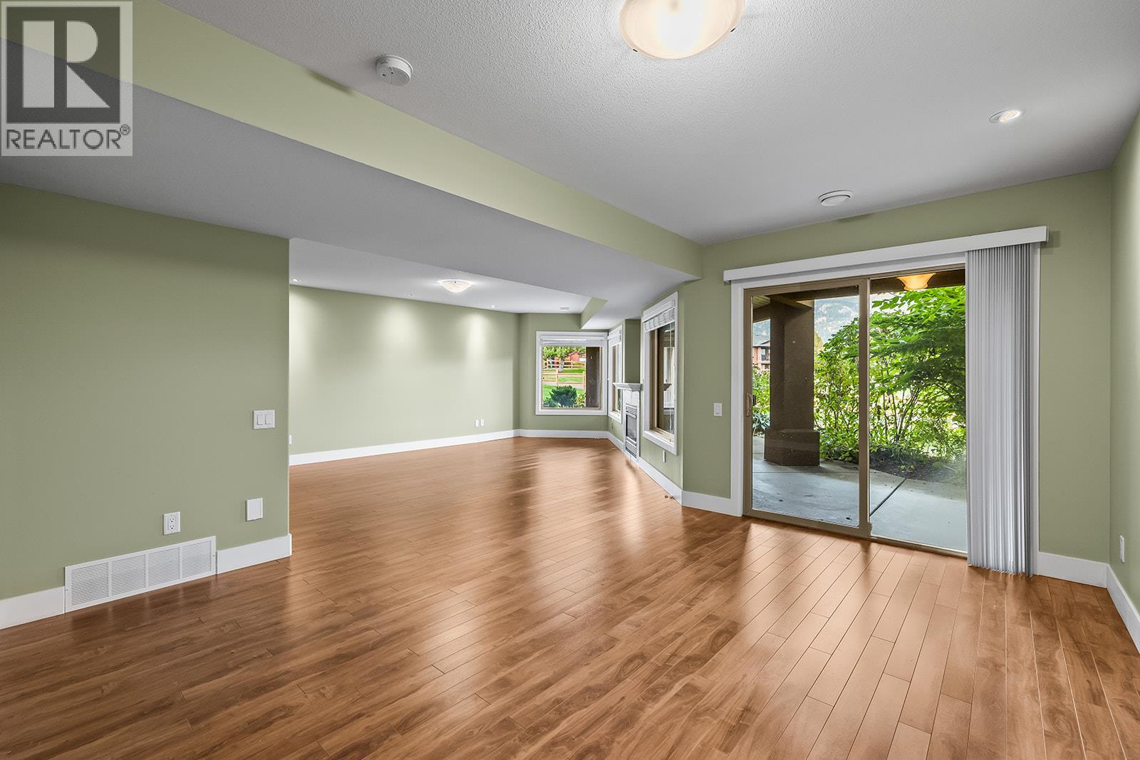  2308 Pine Vista Place, West Kelowna