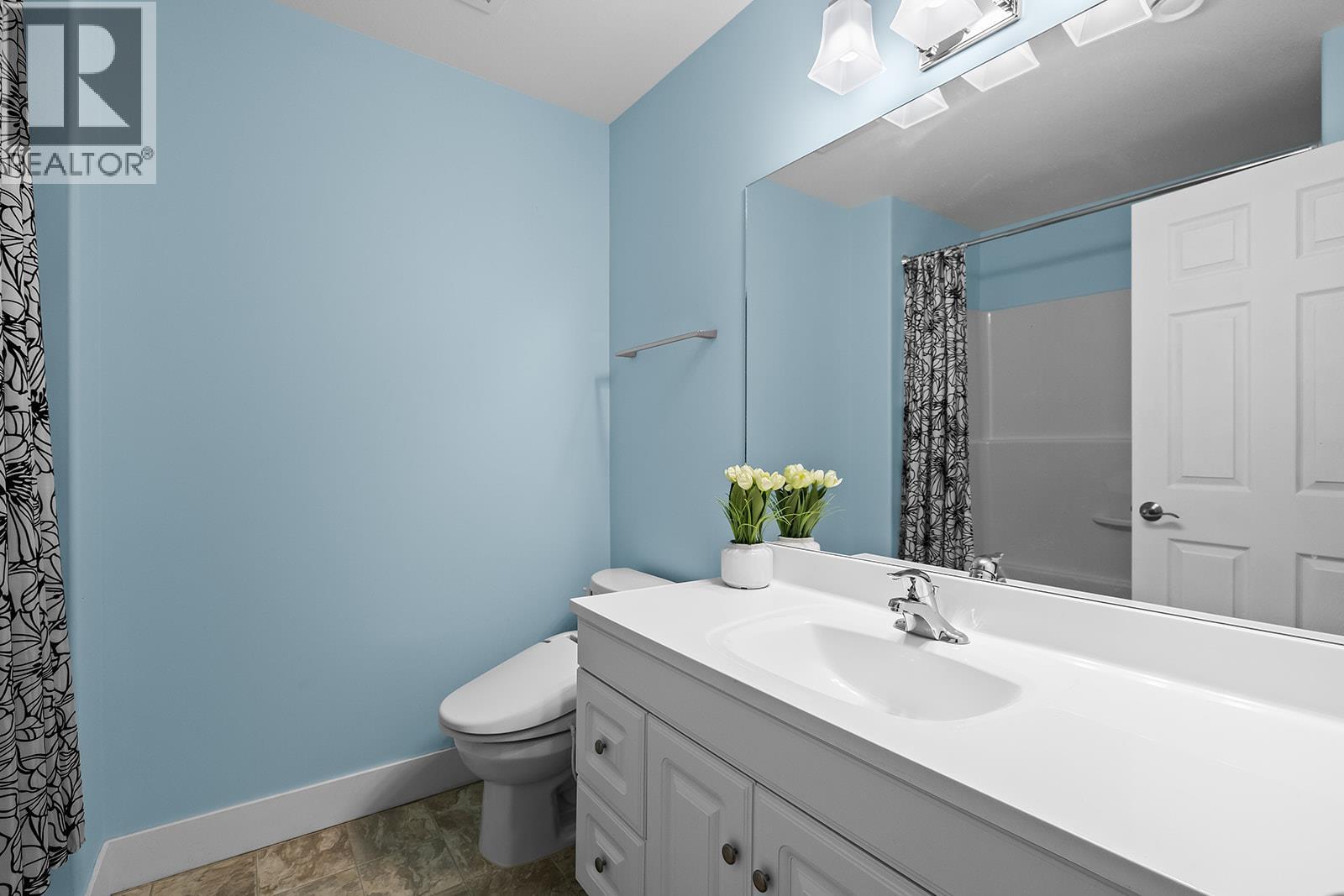  2308 Pine Vista Place, West Kelowna
