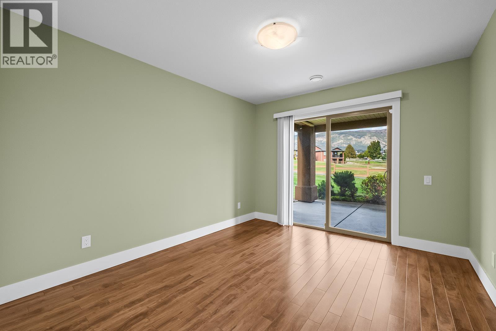  2308 Pine Vista Place, West Kelowna