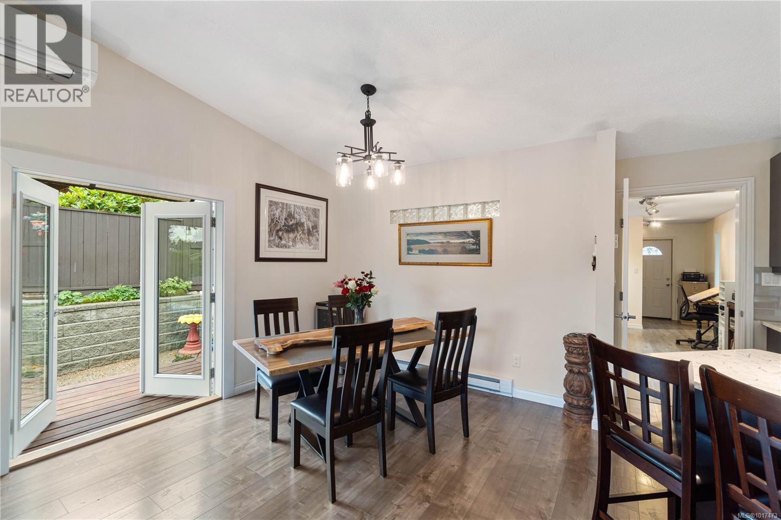 2586 Theresa Terr, Nanaimo