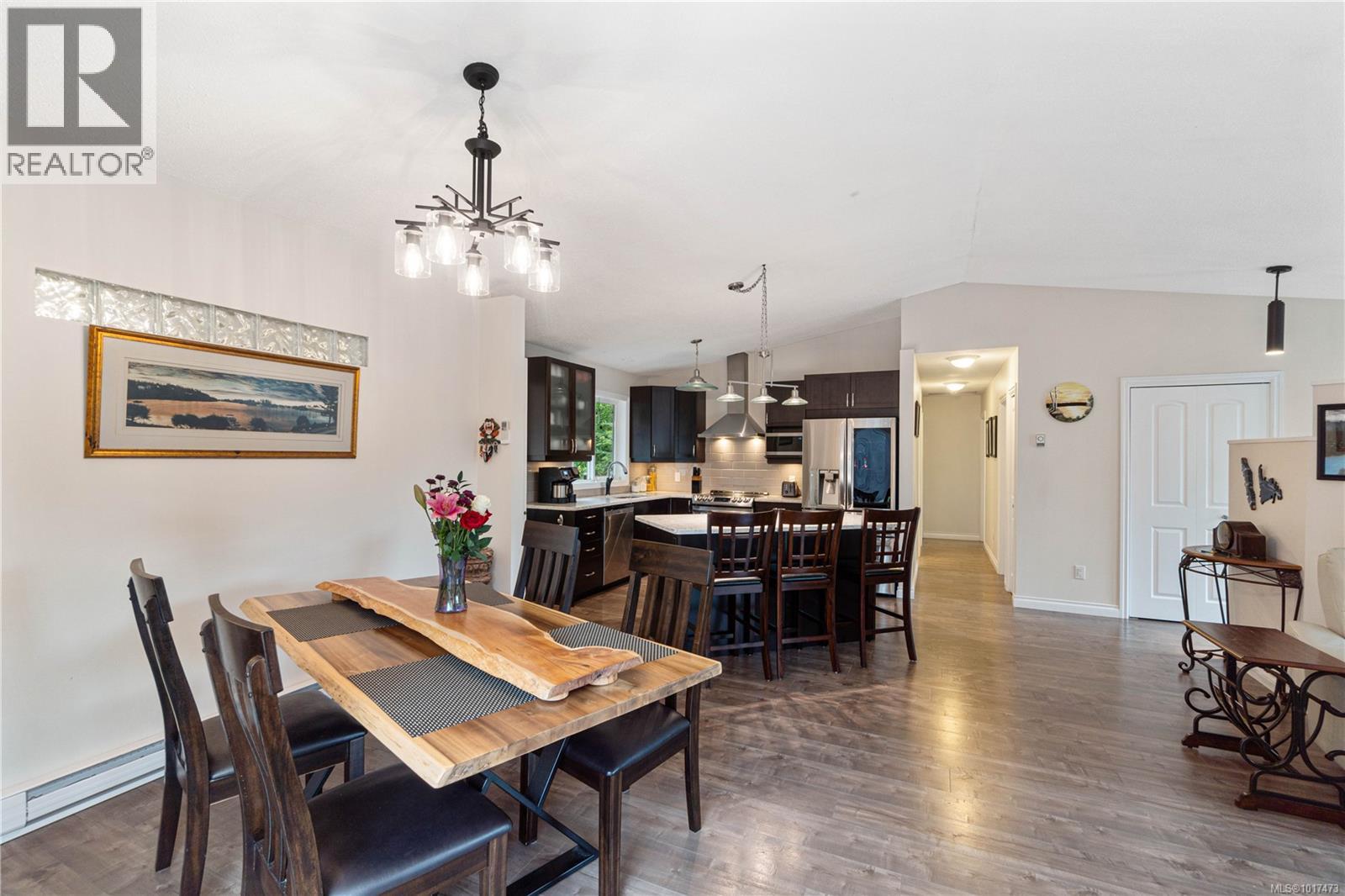 2586 Theresa Terr, Nanaimo