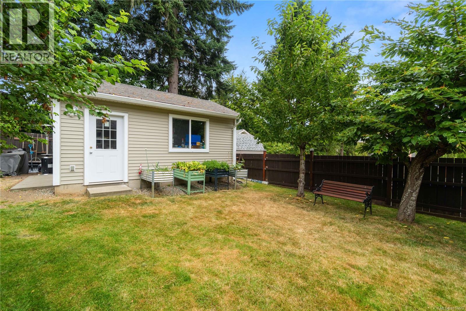 2586 Theresa Terr, Nanaimo