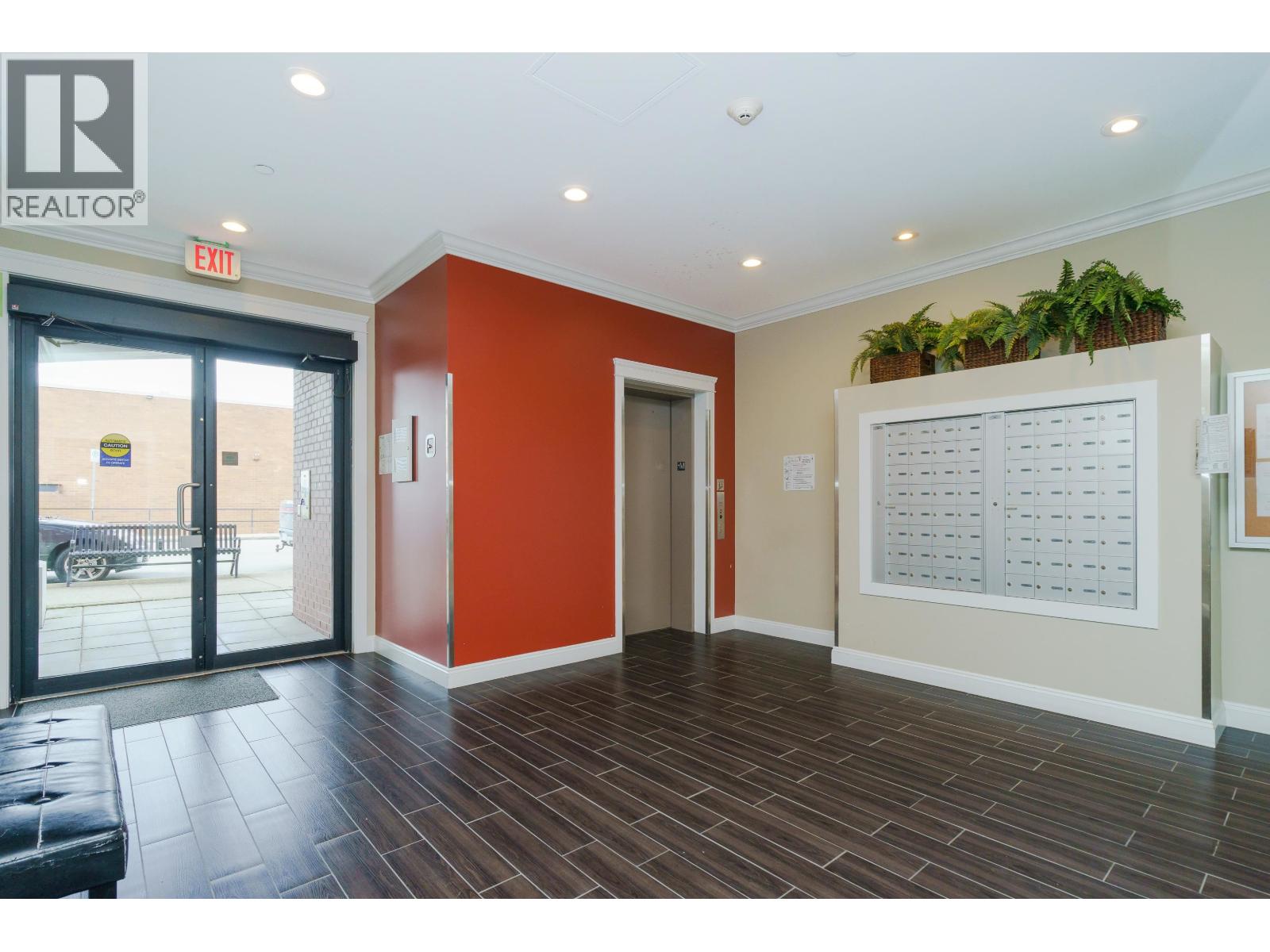 104 11882 226 STREET, Maple Ridge