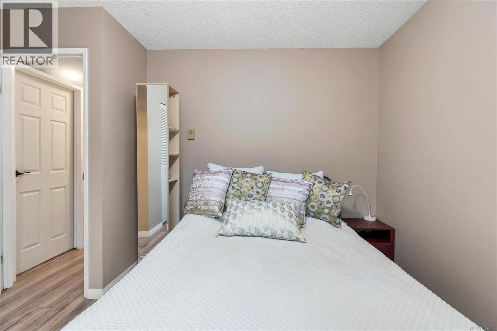  4249 Quadra Street, Saanich